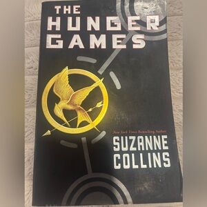 The Hunger Games Book by Suzanne Collin’s 💚SALE 3/$25
